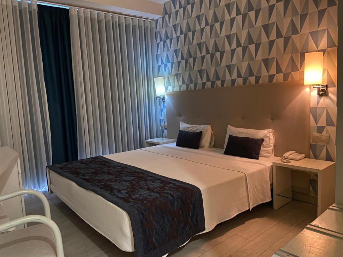Ouril Hotel Julia Santa Maria Eksteriør bilde