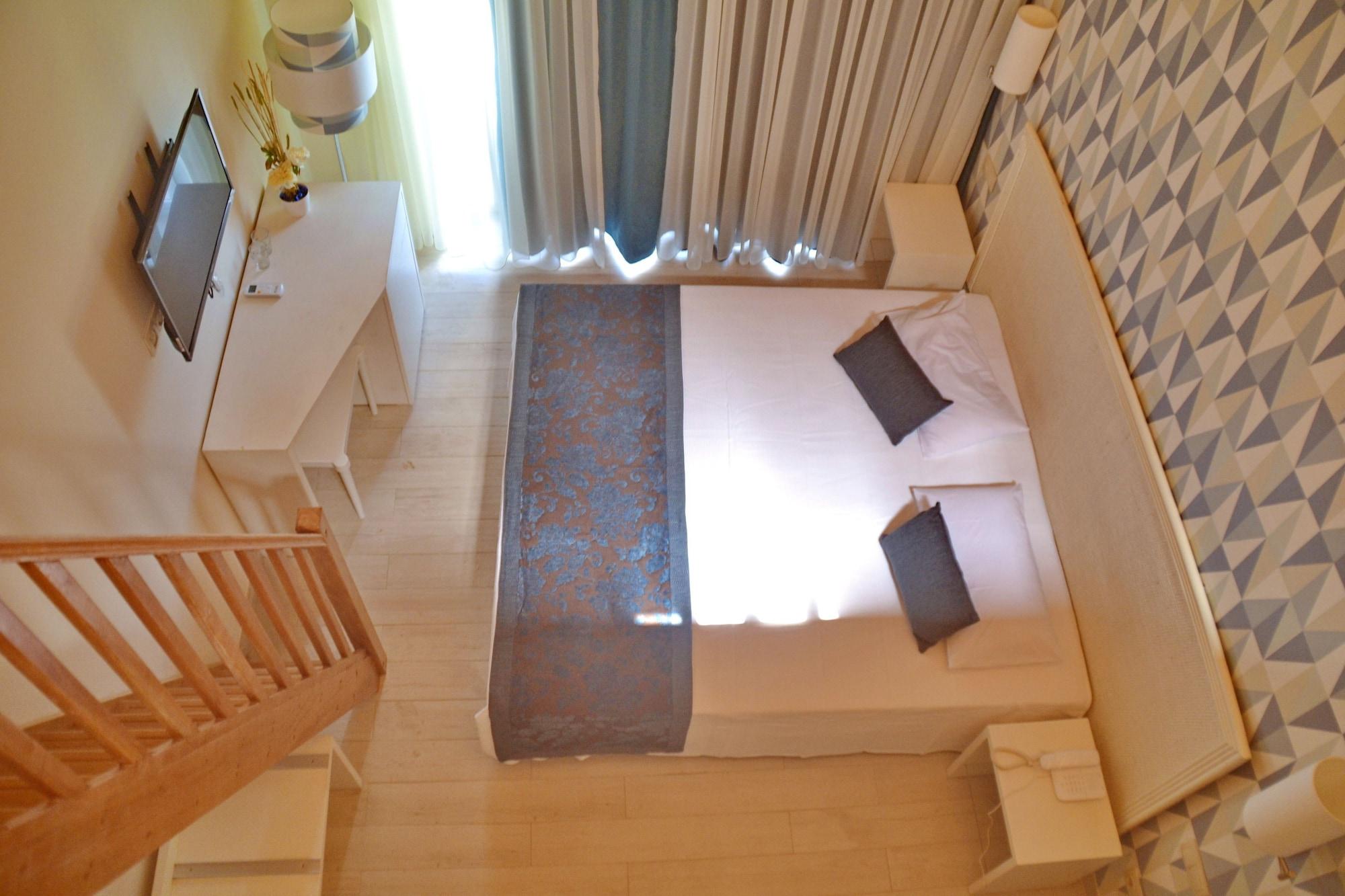 Ouril Hotel Julia Santa Maria Eksteriør bilde