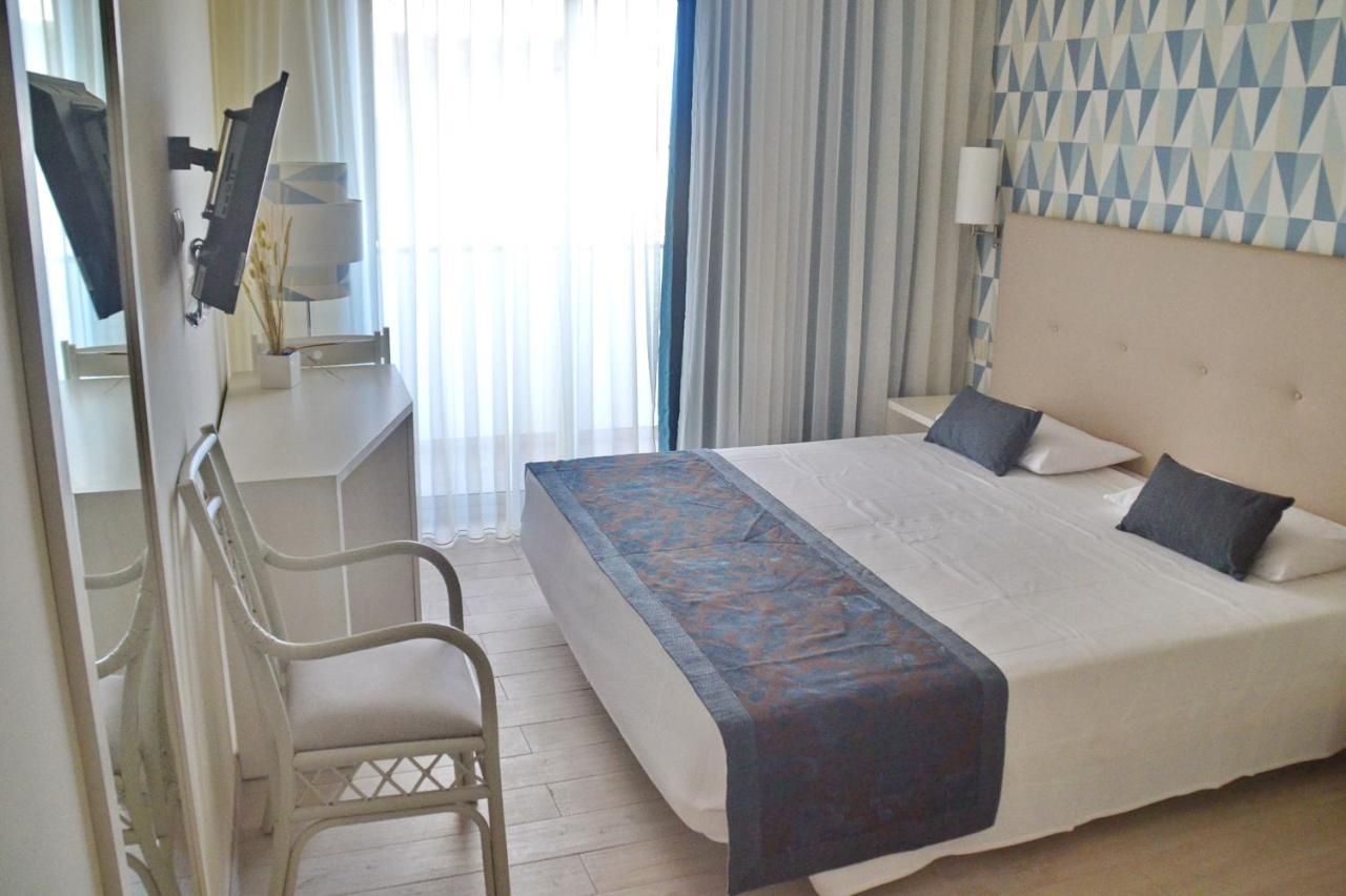 Ouril Hotel Julia Santa Maria Eksteriør bilde